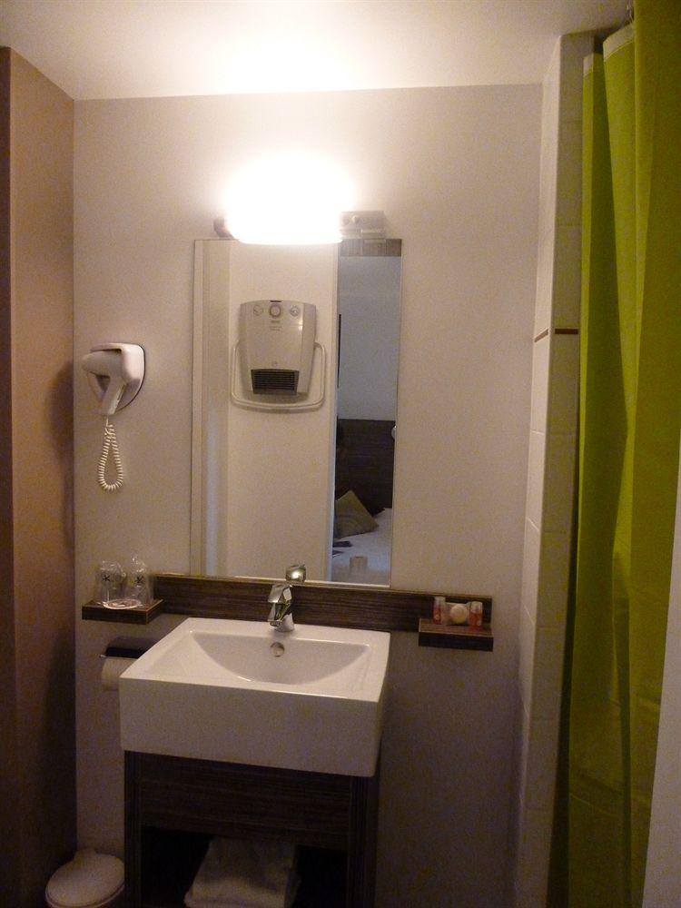 Hotel Le Cosy Blois Villebarou Exterior photo