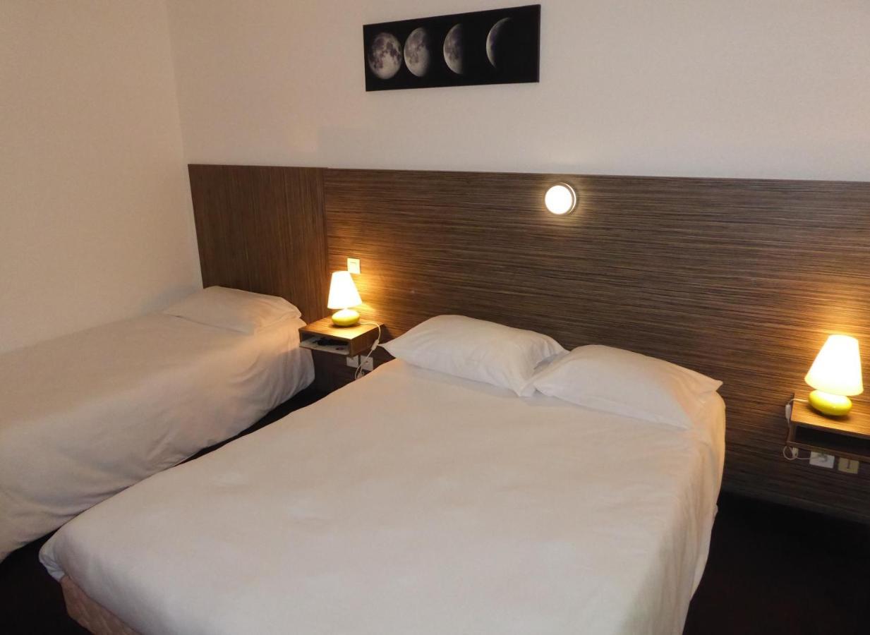 Hotel Le Cosy Blois Villebarou Exterior photo