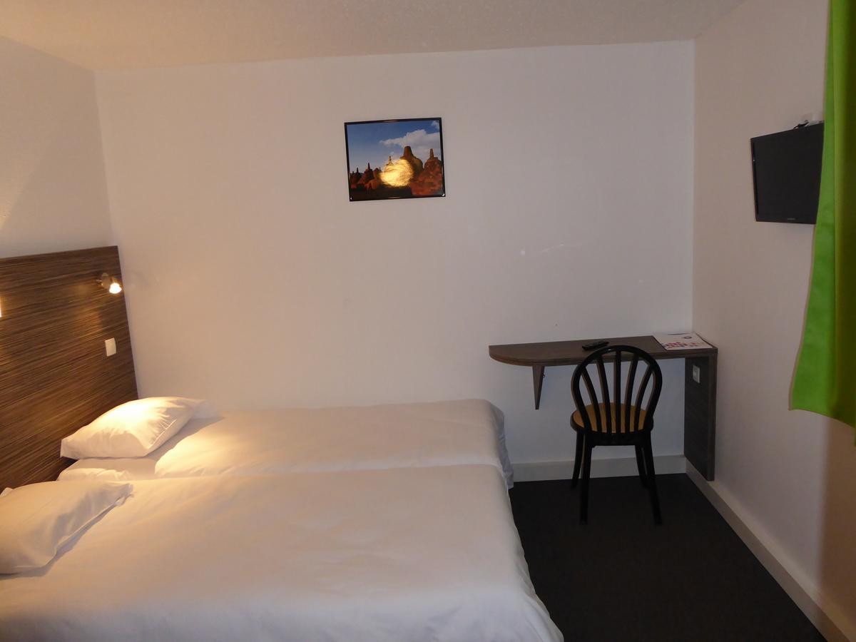 Hotel Le Cosy Blois Villebarou Exterior photo