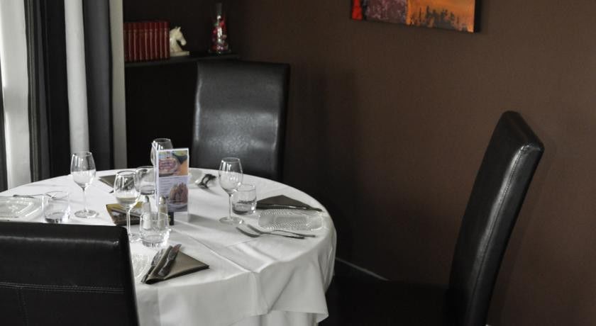Hotel Le Cosy Blois Villebarou Exterior photo