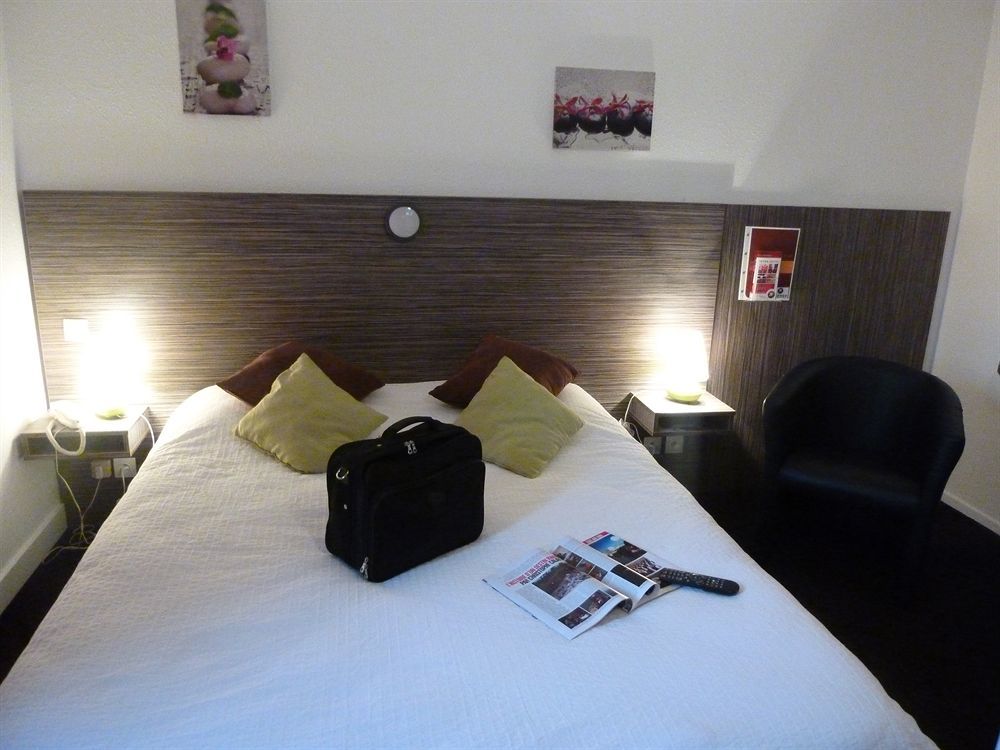 Hotel Le Cosy Blois Villebarou Exterior photo
