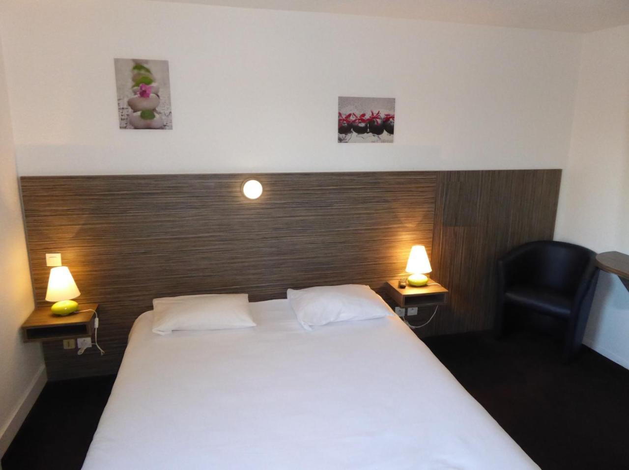 Hotel Le Cosy Blois Villebarou Exterior photo