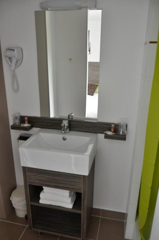 Hotel Le Cosy Blois Villebarou Room photo